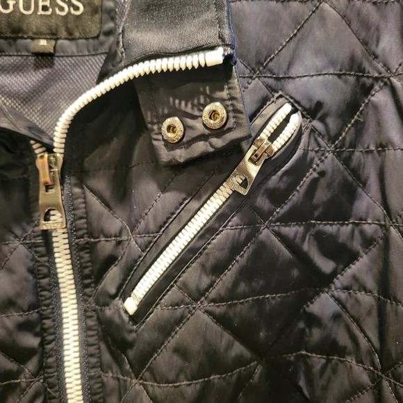 Guess Men's Water Resistant Quilted Bomber Full Zip Jacket Navy Blue Size XL - Picture 5 of 10
